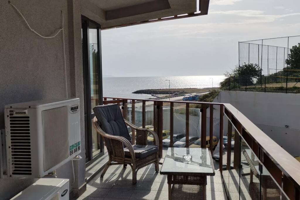 Апартамент У Моря В К-С Paradiso В Г. Несебър Apartment Ngoại thất bức ảnh
