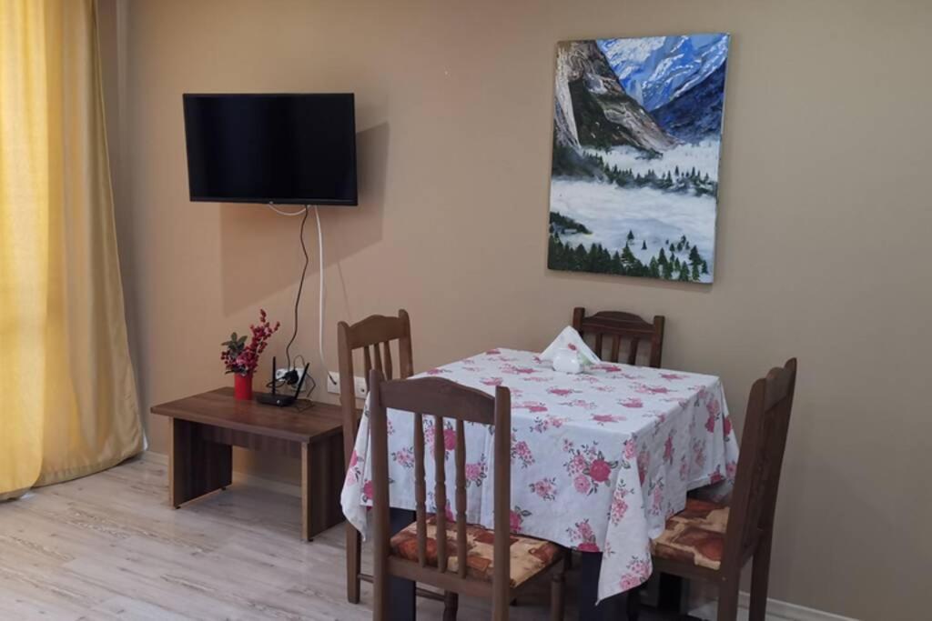 Апартамент У Моря В К-С Paradiso В Г. Несебър Apartment Ngoại thất bức ảnh